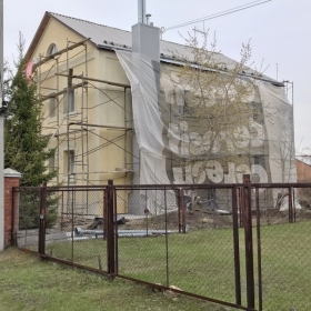 Нанесение грунтовки Ceresit ct 16