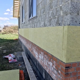 Приклейка минеральной базальтовой ваты