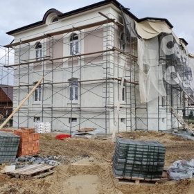 Нанесение декоративной штукатурки Cerest CT 174